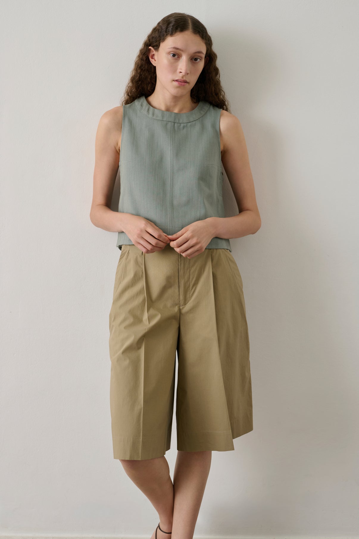 Imogen Bermuda Shorts - Sand - Cotton - Women vue 3